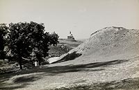 Piczw - Rejon przedzamcza w Piczowie na zdjciu Henryka Poddbskiego z 1936 roku